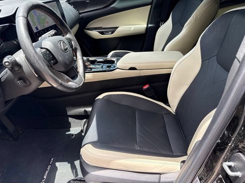 Used 2024 Lexus NX 350h AWD w/ Vision Package image 12