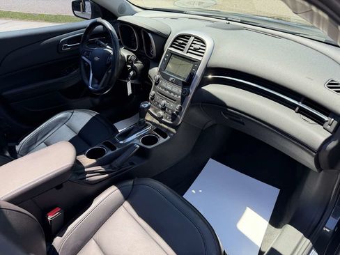 Used 2015 Chevrolet Malibu LTZ FWD image 22