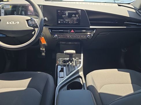 New 2026 Kia Niro LX FWD image 14