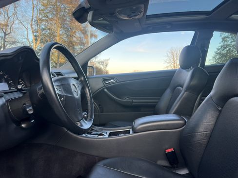 Used 2003 Mercedes-Benz C 320 Only 58,000 One Owner Miles image 17