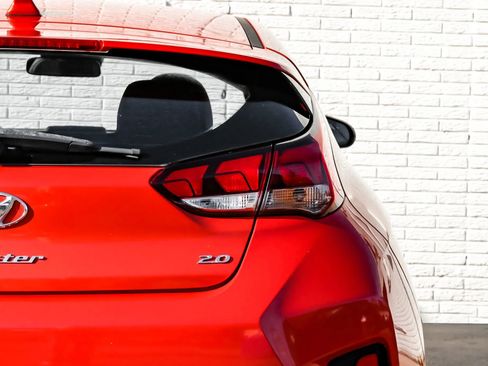 Used 2020 Hyundai Veloster 2.0 FWD image 33