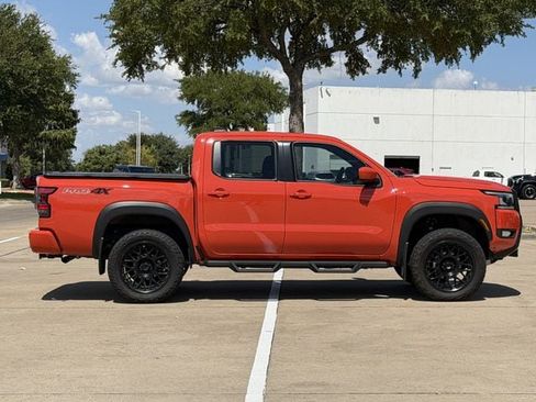 Used 2026 Nissan Frontier PRO-4X w/ Pro-4x Convenience Package AWD/4WD image 3