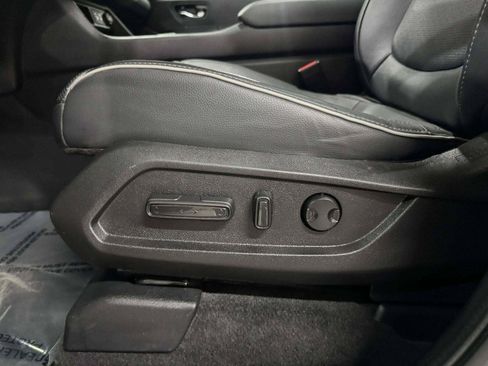 Used 2023 Honda Pilot Elite image 22