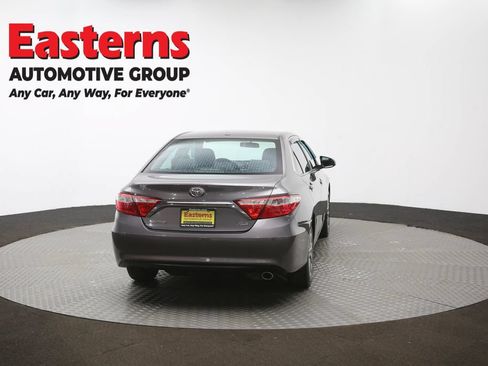 Used 2016 Toyota Camry XLE FWD image 38