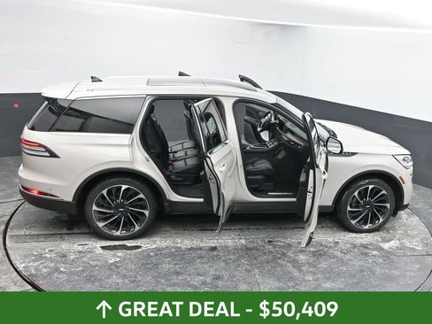 Used 2024 Lincoln Aviator Reserve w/ Equipment Group 201A AWD/4WD image 70