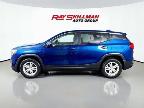 Used 2021 GMC Terrain SLE FWD image 4