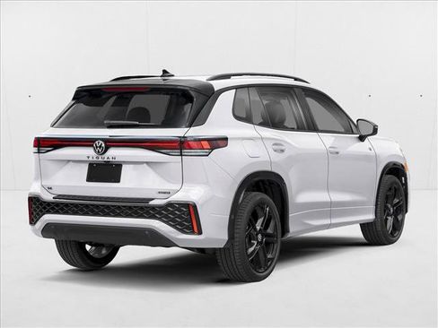 New 2026 Volkswagen Tiguan SE R-Line image 2