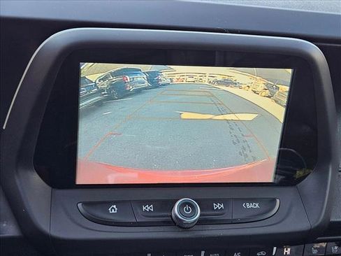 Used 2018 Chevrolet Camaro LT image 19