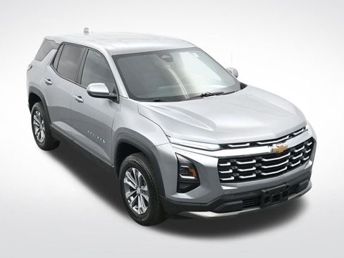 Used 2025 Chevrolet Equinox LT image 23