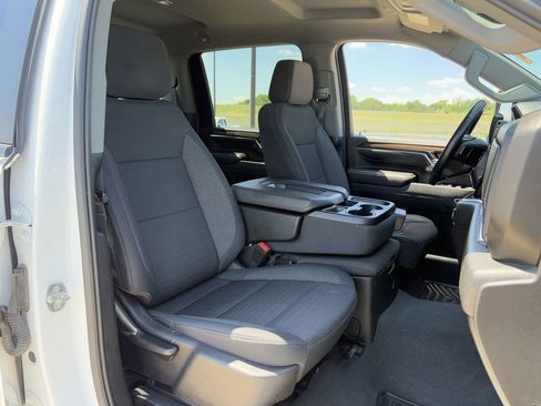 Used 2024 Chevrolet Silverado 2500 LT w/ Convenience Package AWD/4WD image 30