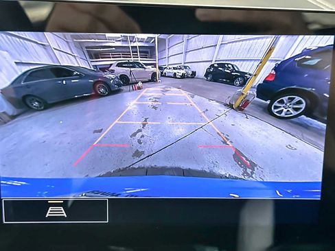 Used 2023 Chevrolet Corvette Stingray Coupe w/ Z51 Performance Package image 17