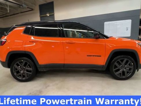 New 2026 Jeep Compass Limited image 9