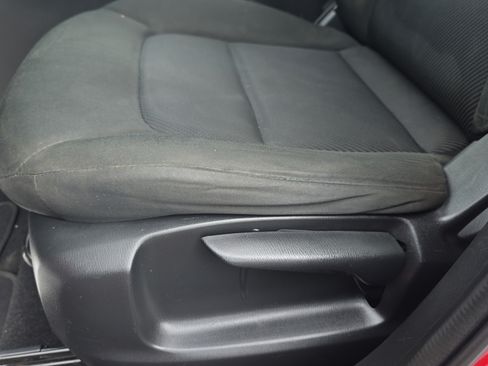 Used 2019 MAZDA CX-5 Sport w/ I-ACTIVSENSE Package FWD image 10