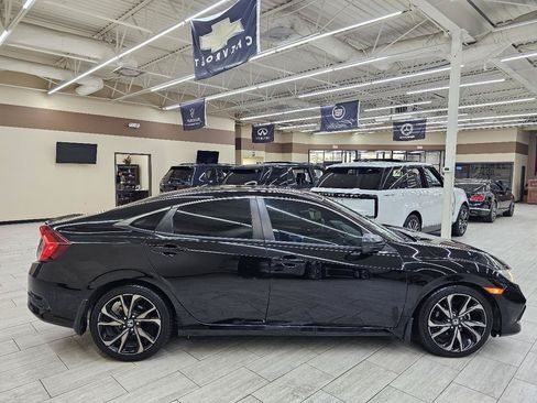 Used 2020 Honda Civic Sport image 5