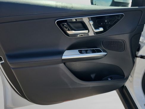 Certified 2024 Mercedes-Benz GLC 300 4MATIC image 16
