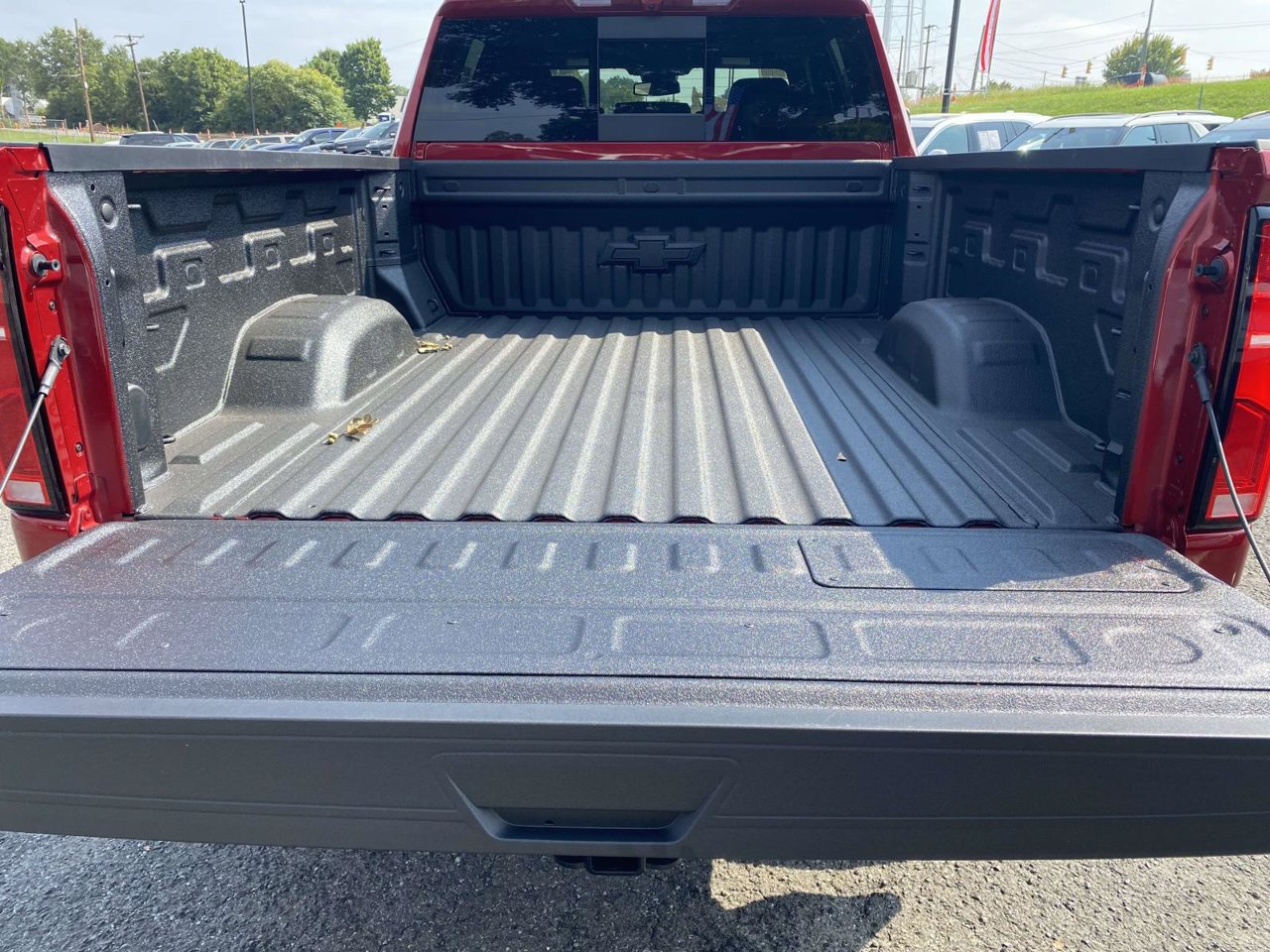 New 2026 Chevrolet Silverado 2500 High Country w/ Z71 Off-Road Package AWD/4WD image 8