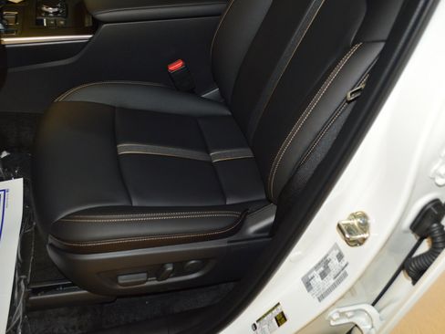 New 2025 MAZDA CX-90 3.3 Turbo w/ Select Package image 16