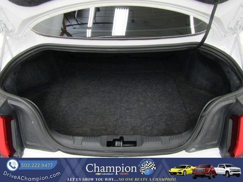 Used 2018 Ford Mustang Coupe RWD image 11