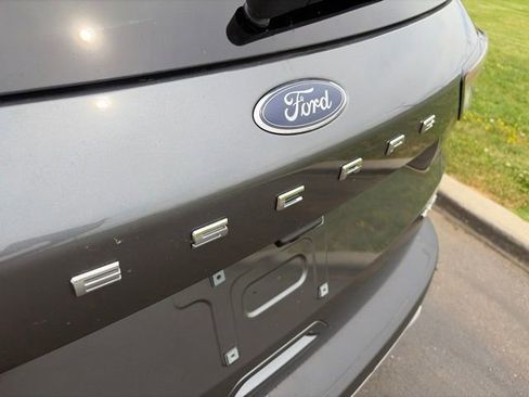 Used 2022 Ford Escape SEL AWD/4WD image 47