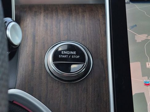 Certified 2025 Mercedes-Benz GLC 350e 4MATIC image 36