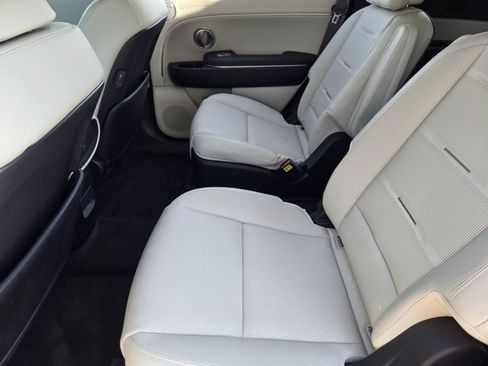Certified 2026 Hyundai Palisade Calligraphy FWD image 27
