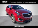 Used 2020 Cadillac XT5 Sportv image 2