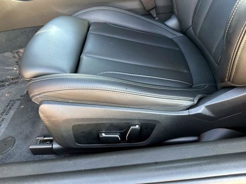 Certified 2025 BMW 230i Coupe image 13