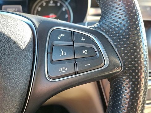 Used 2018 Mercedes-Benz GLC 300 GLC 300 image 23