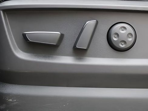 Used 2026 Nissan Armada PRO-4X image 15