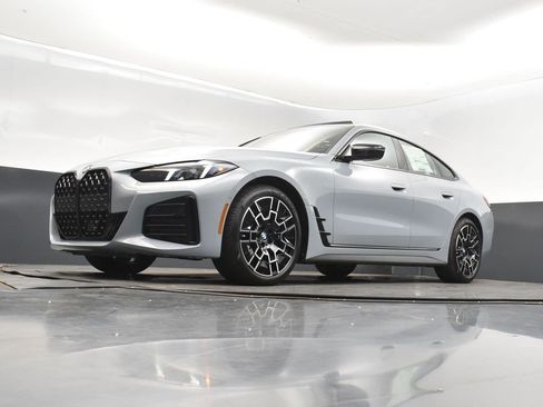 New 2026 BMW 430i w/ M Sport Package image 38