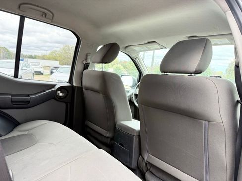 Used 2011 Nissan Xterra X AWD/4WD image 20