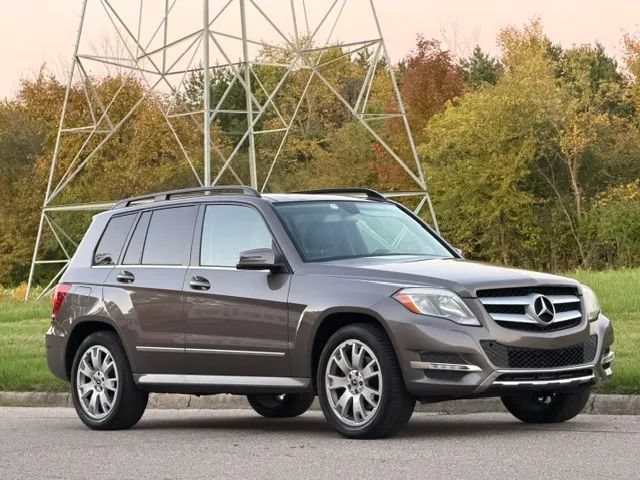 Used 2013 Mercedes-Benz GLK 350 4MATIC image 2