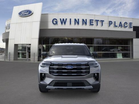 New 2025 Ford Explorer Active w/ Active Comfort Package image 6