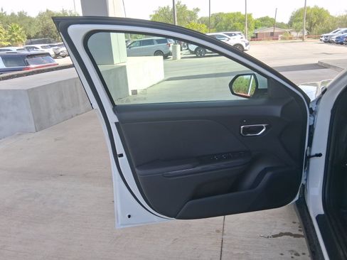 New 2026 Kia K4 EX FWD image 18