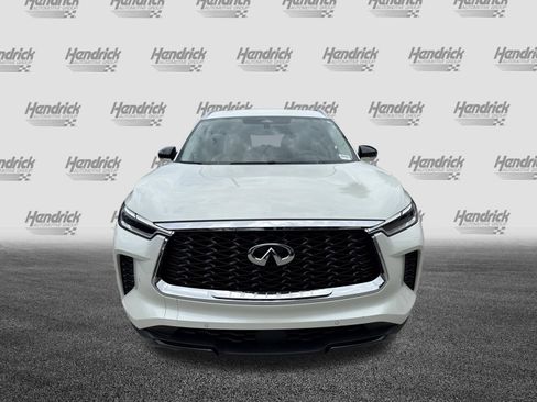 Used 2023 INFINITI QX60 Luxe w/ Cargo Package FWD image 3