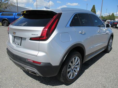 Used 2020 Cadillac XT4 Premium Luxury FWD image 7
