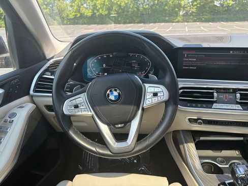 Used 2022 BMW X7 xDrive40i w/ Executive Package AWD/4WD image 13