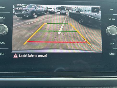 Used 2022 Volkswagen Atlas SE FWD image 31