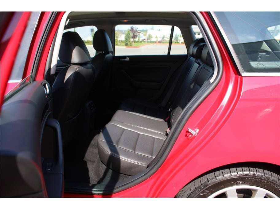 Used 2014 Volkswagen Jetta TDI FWD image 12