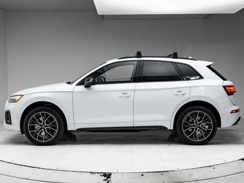 Used 2021 Audi SQ5 Prestige w/ Prestige Package AWD/4WD image 2