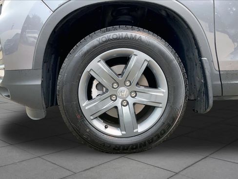 Used 2023 Honda Ridgeline RTL image 11