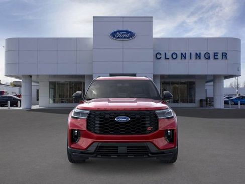 New 2025 Ford Explorer ST image 8