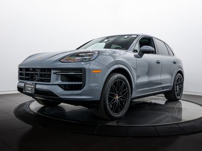 Certified 2025 Porsche Cayenne
