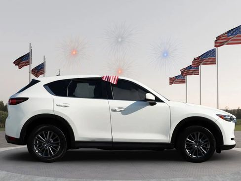 Used 2019 MAZDA CX-5 Touring image 4