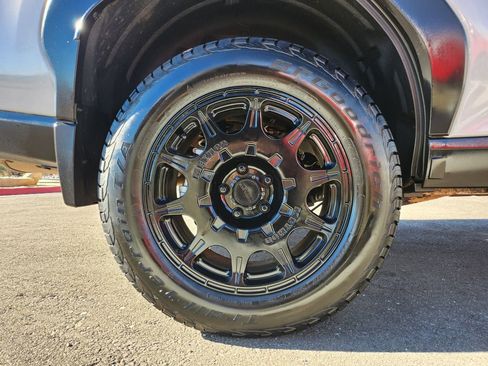 Used 2025 Subaru Forester Premium w/ Convenience Package #2 image 33