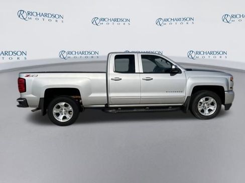 Used 2018 Chevrolet Silverado 1500 LT w/ All Star Edition image 6
