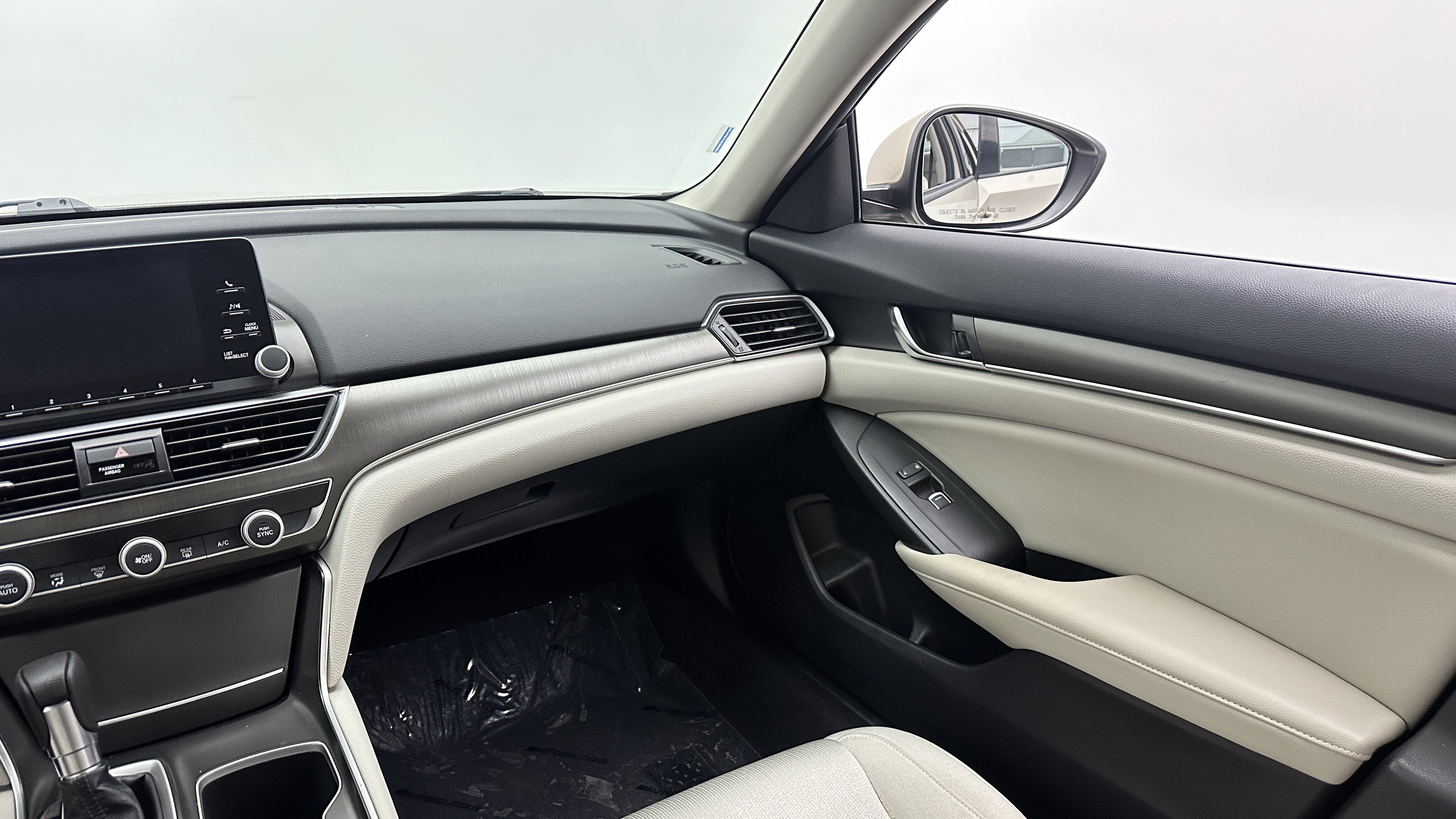 Used 2018 Honda Accord LX image 28