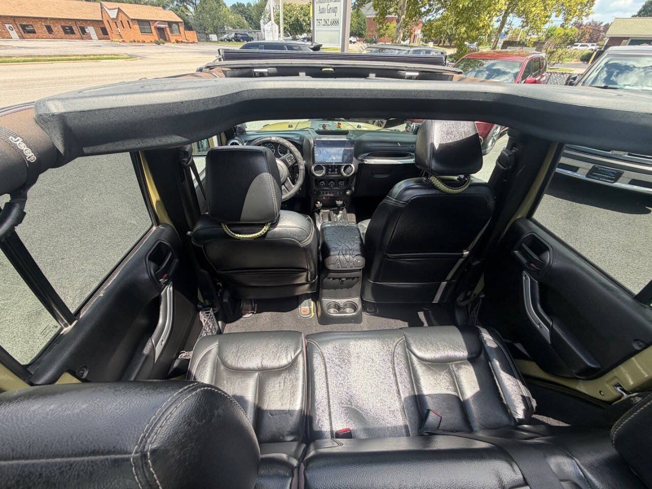 Used 2013 Jeep Wrangler Unlimited Sahara w/ Dual Top Group AWD/4WD image 34