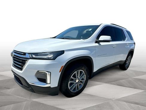 Used 2023 Chevrolet Traverse LT FWD image 4