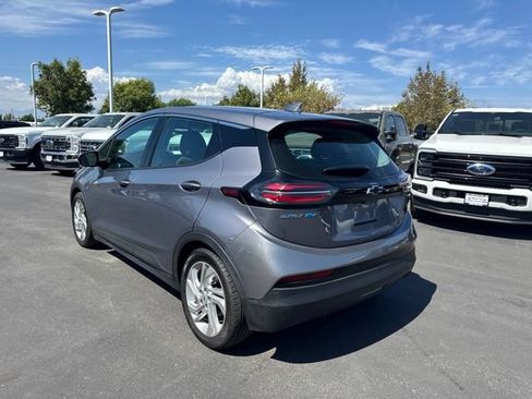 Used 2023 Chevrolet Bolt LT w/ Driver Confidence Package FWD image 2